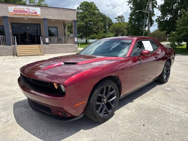2020 Dodge Challenger SXT RWD photo
