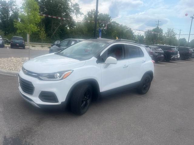 2020 Chevrolet Trax LT FWD photo