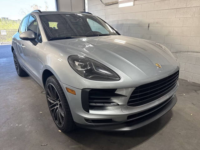 2020 Porsche Macan S AWD photo