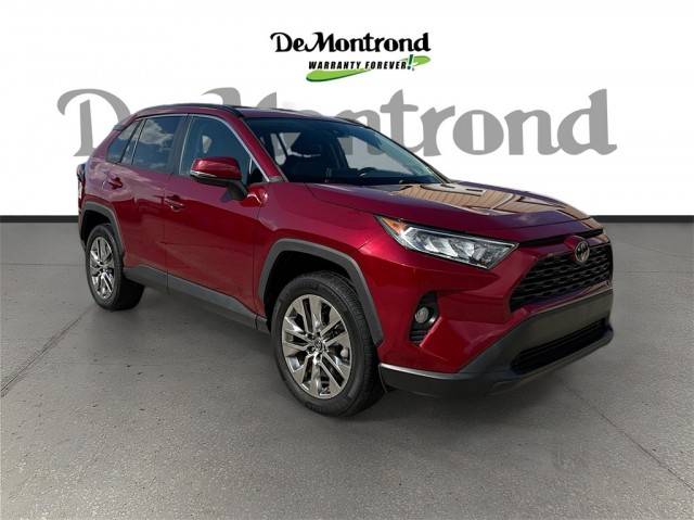 2020 Toyota RAV4 XLE Premium FWD photo