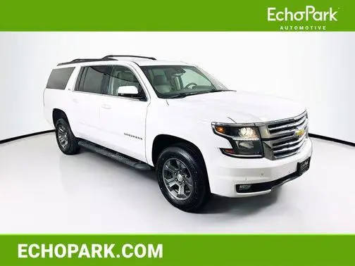 2020 Chevrolet Suburban LT 4WD photo