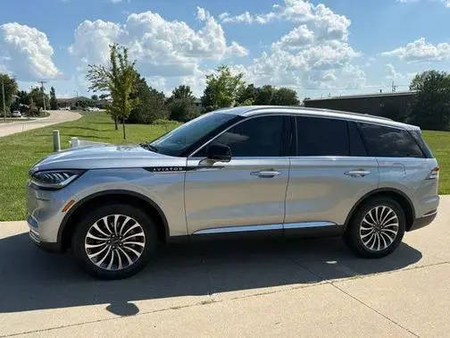 2020 Lincoln Aviator Reserve AWD photo