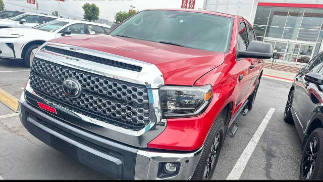 2020 Toyota Tundra SR5 4WD photo