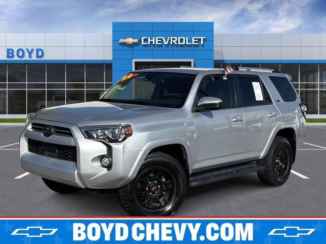 2020 Toyota 4Runner SR5 4WD photo