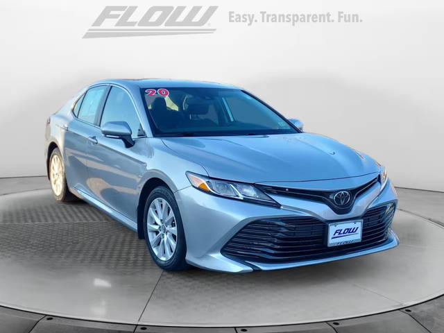 2020 Toyota Camry LE FWD photo