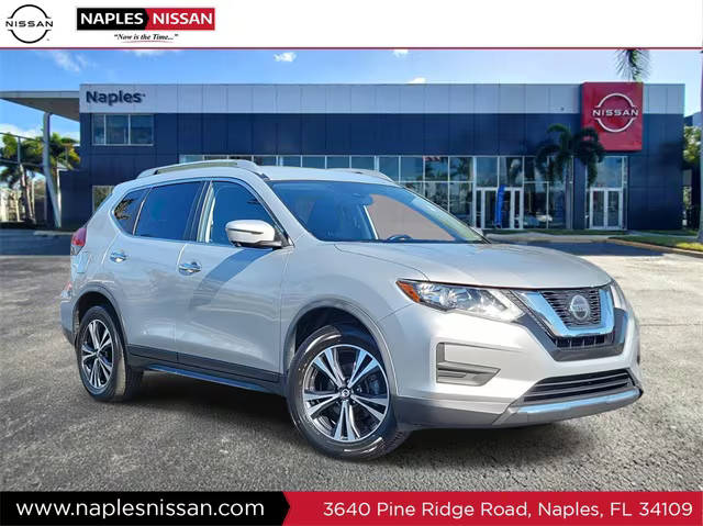 2020 Nissan Rogue SV FWD photo