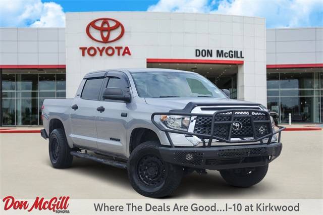 2020 Toyota Tundra SR5 4WD photo