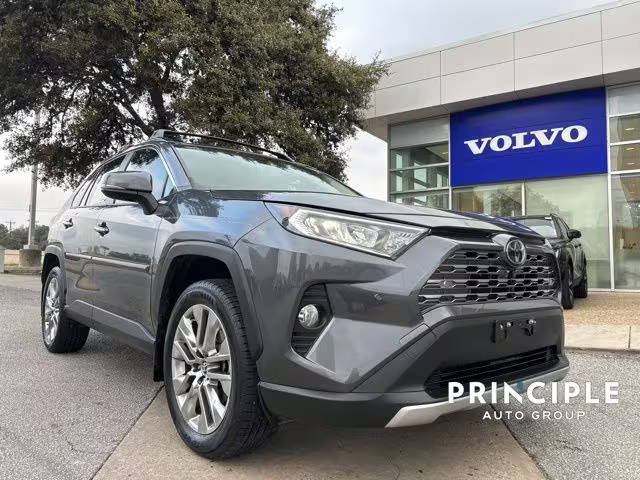 2020 Toyota RAV4 Limited AWD photo