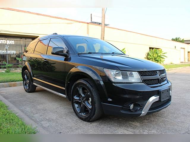 2019 Dodge Journey Crossroad FWD photo
