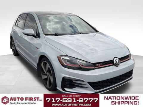 2020 Volkswagen Golf GTI SE FWD photo