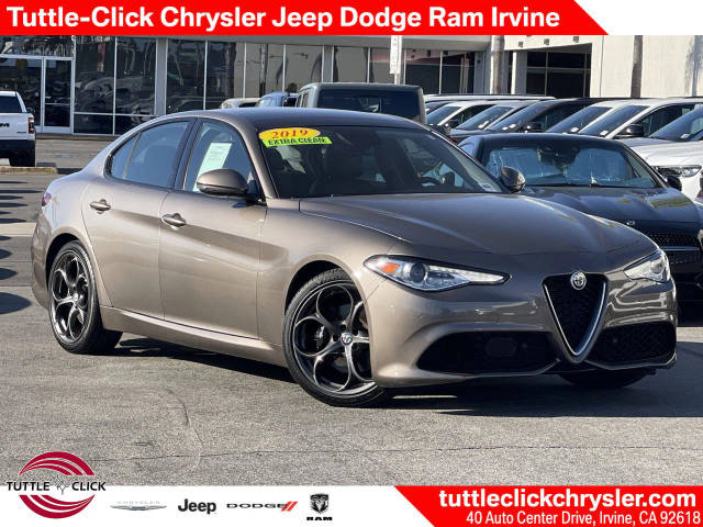 2019 Alfa Romeo Giulia Ti Sport RWD photo