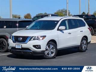 2019 Nissan Pathfinder SV 4WD photo