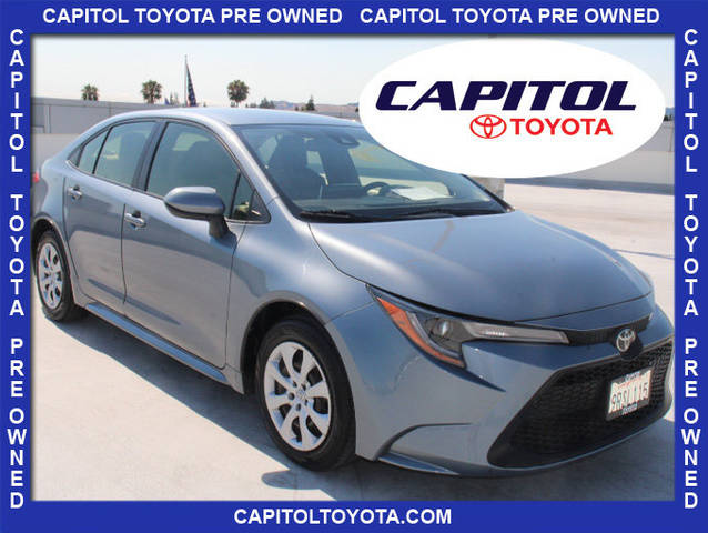 2020 Toyota Corolla LE FWD photo