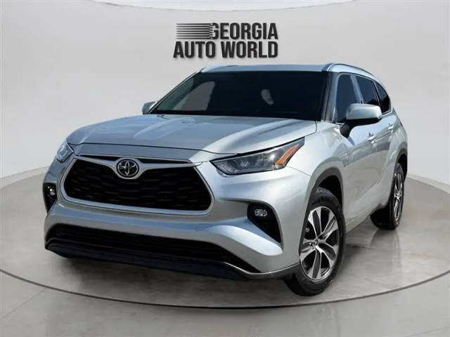 2020 Toyota Highlander XLE FWD photo