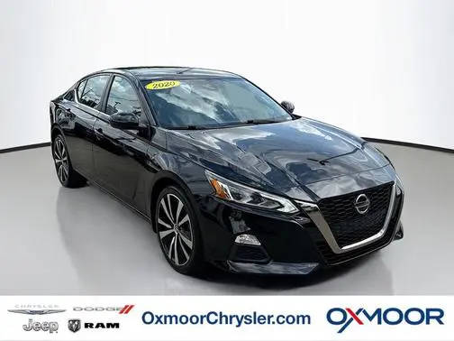 2020 Nissan Altima 2.5 SR AWD photo