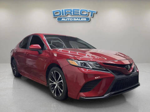 2020 Toyota Camry SE FWD photo