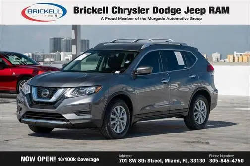 2020 Nissan Rogue SV FWD photo