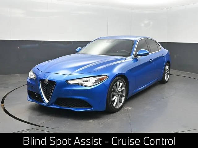 2020 Alfa Romeo Giulia RWD photo