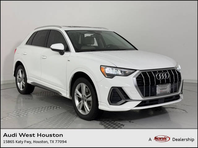 2020 Audi Q3 S line Premium AWD photo