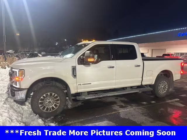 2020 Ford F-350 Super Duty LARIAT 4WD photo