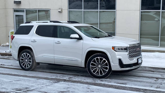 2020 GMC Acadia Denali AWD photo
