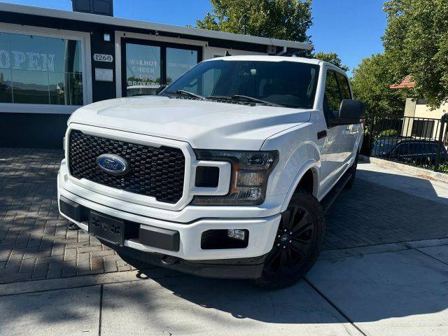 2020 Ford F-150 XLT 4WD photo