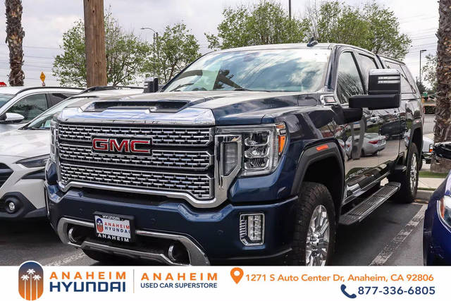 2020 GMC Sierra 2500HD Denali 4WD photo