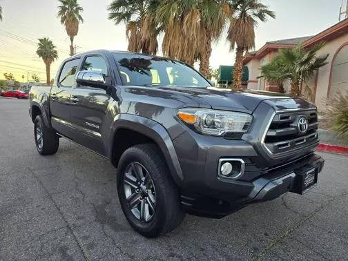 2016 Toyota Tacoma Limited RWD photo