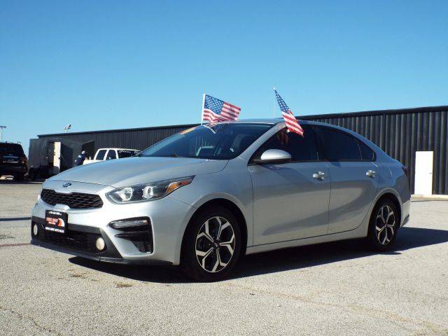 2019 Kia Forte LXS FWD photo