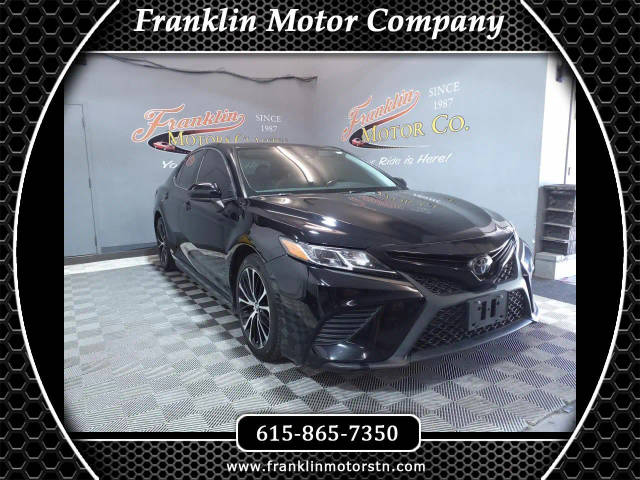 2020 Toyota Camry SE FWD photo