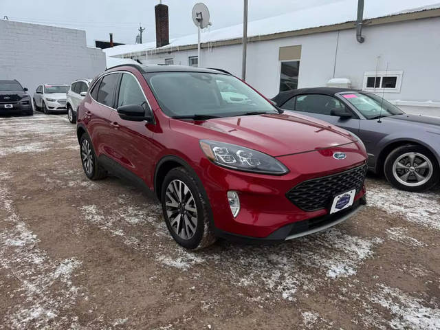 2020 Ford Escape Titanium AWD photo