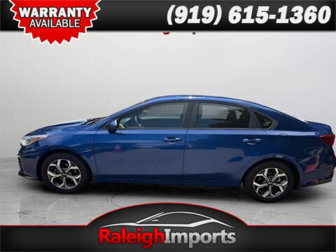 2020 Kia Forte LXS FWD photo
