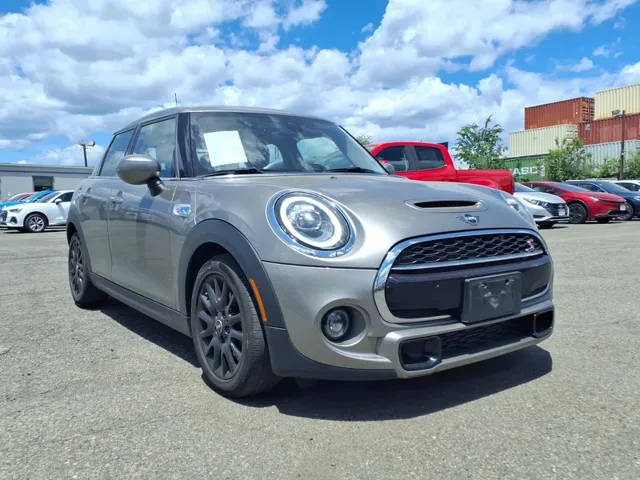 2020 MINI Hardtop 4 Door Cooper S FWD photo