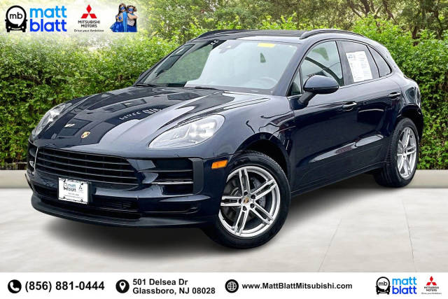2020 Porsche Macan AWD photo