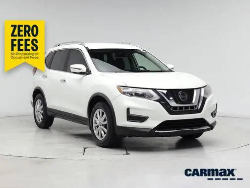 2020 Nissan Rogue SV FWD photo