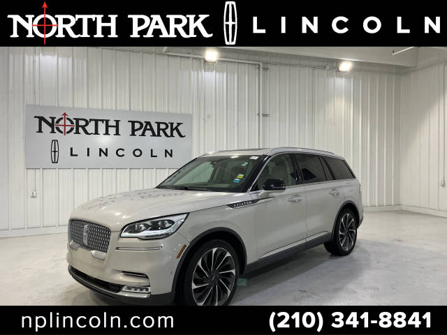 2020 Lincoln Aviator Reserve AWD photo