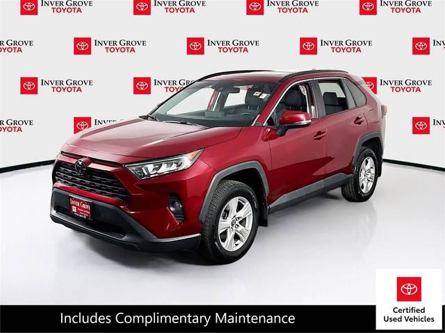 2020 Toyota RAV4 XLE AWD photo