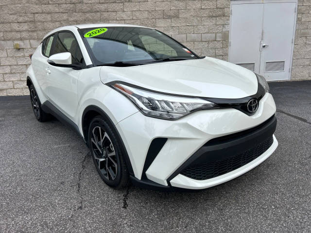2020 Toyota C-HR XLE FWD photo