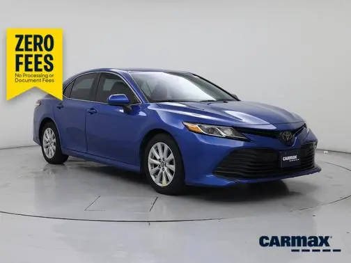 2020 Toyota Camry LE FWD photo
