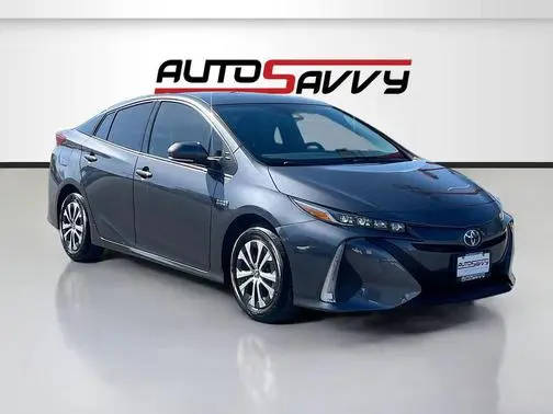 2020 Toyota Prius Prime XLE FWD photo