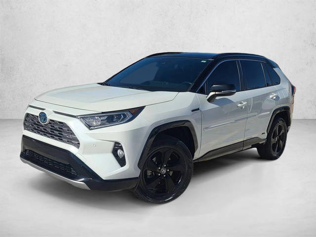 2020 Toyota RAV4 Hybrid XSE AWD photo