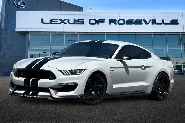 2016 Ford Mustang Shelby GT350 RWD photo