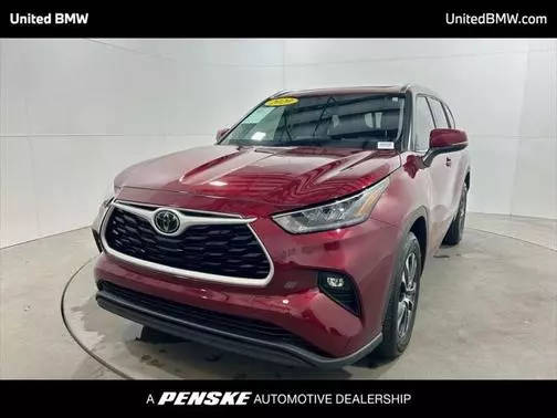 2020 Toyota Highlander XLE FWD photo