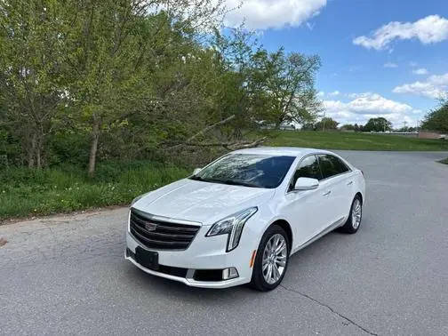 2019 Cadillac XTS Luxury FWD photo