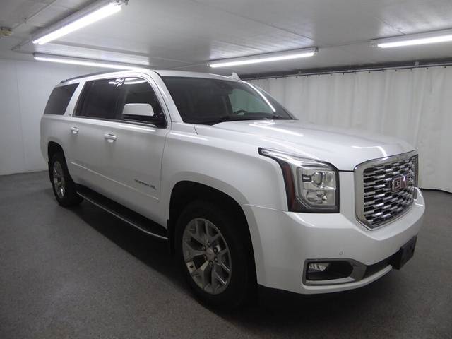 2020 GMC Yukon XL SLE 4WD photo