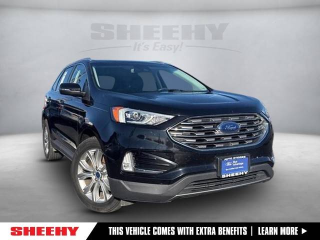 2019 Ford Edge Titanium AWD photo