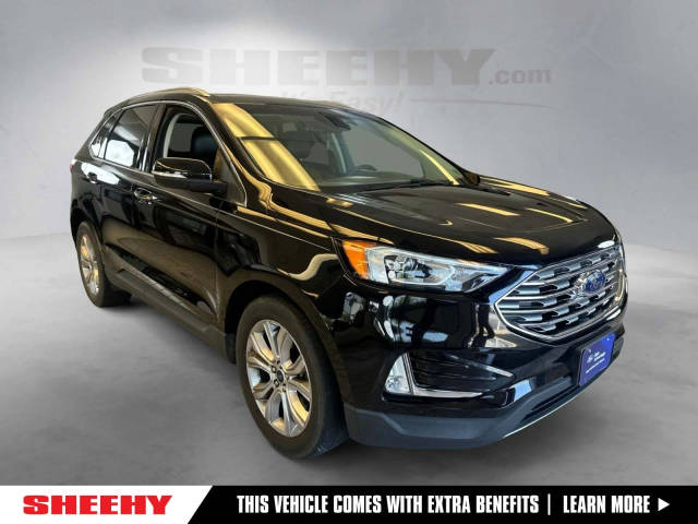 2019 Ford Edge Titanium AWD photo