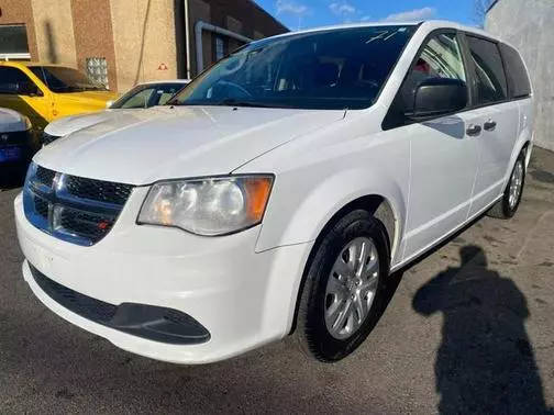 2019 Dodge Grand Caravan SE FWD photo