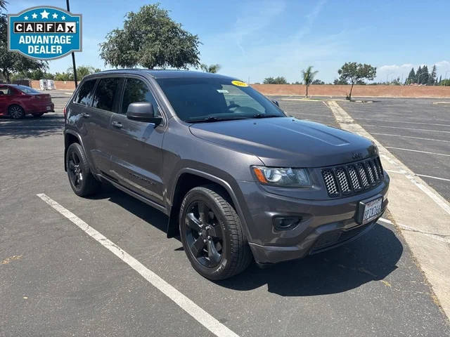 2015 Jeep Grand Cherokee Altitude 4WD photo