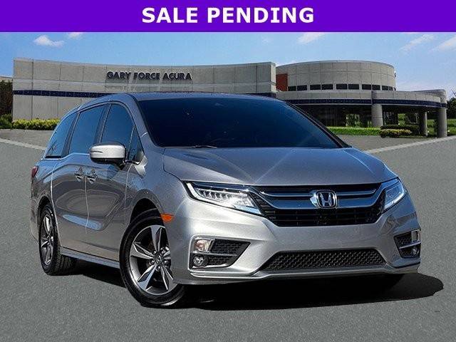 2020 Honda Odyssey Touring FWD photo